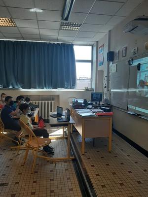 Bloggif 60cca50339cc0