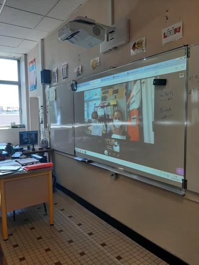 Bloggif 60cca75700210